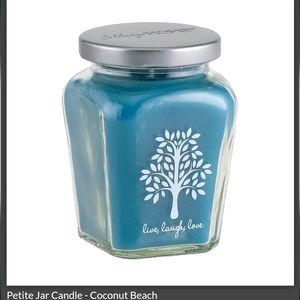 Home Interiors Candle Coconut Beach 7.5 oz, approx burn time 48 hrs, New